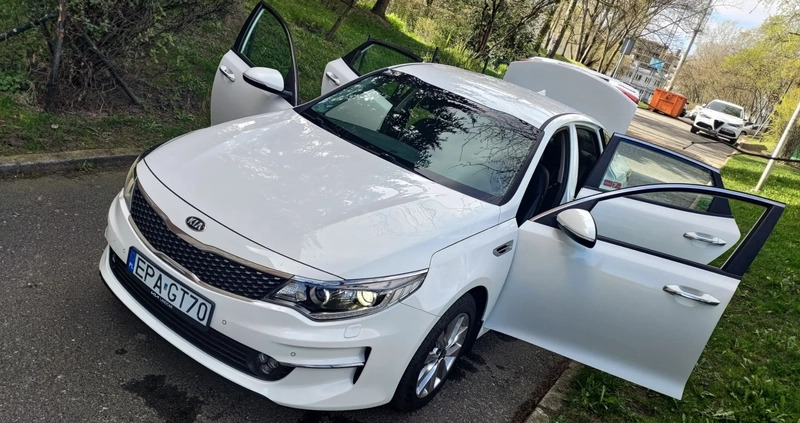 Kia Optima cena 36850 przebieg: 297000, rok produkcji 2016 z Warszawa małe 742